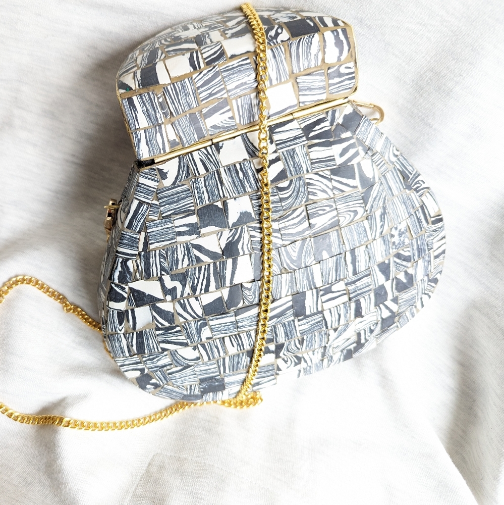 Beautiful New Ramla Mosaic bag w/shoulder chain.